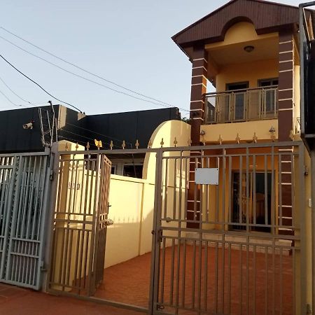 Marrets International Hotel - "Express" Cape Coast Exterior photo
